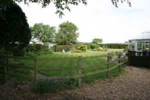 Photo 27- click for photo gallery